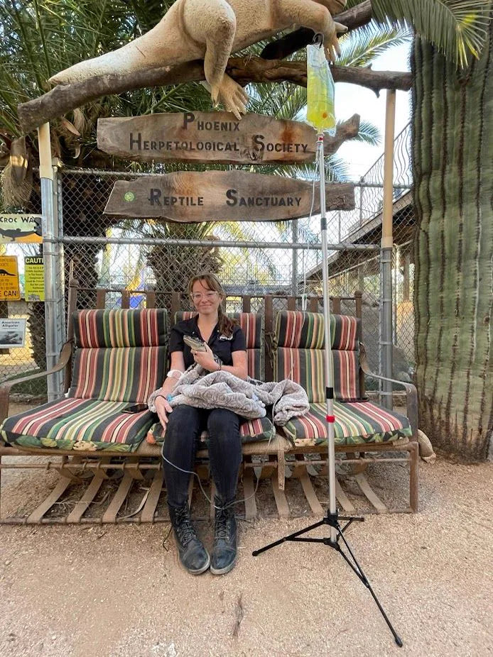 AZ IV Medics mobile IV appointment at an outdoor Phoenix location